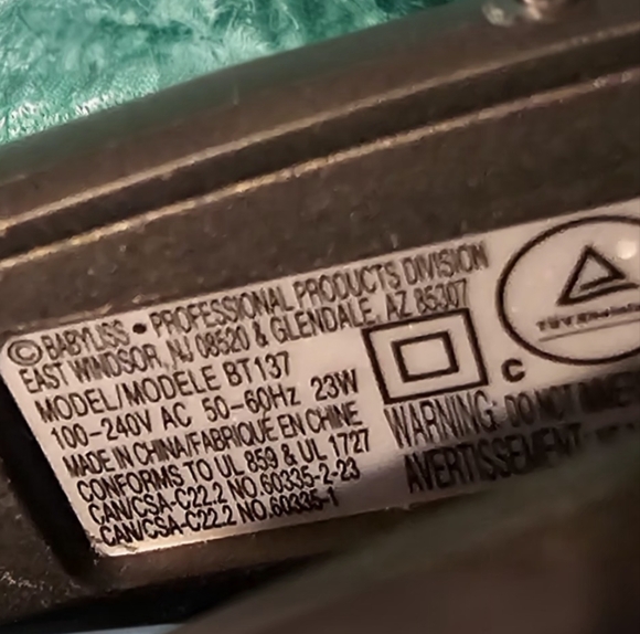 Babyliss mini straightener & mini hair dryer. - Picture 6 of 6